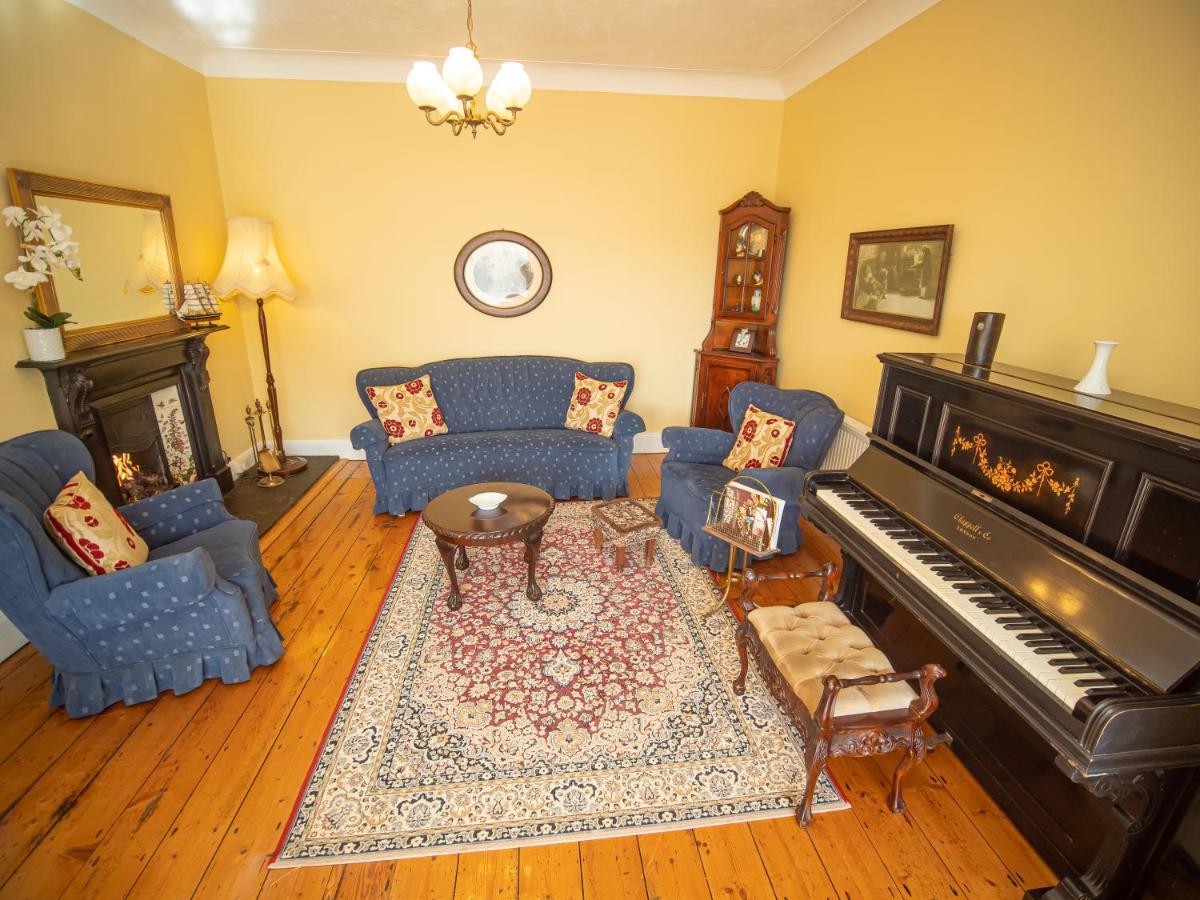 אניסקרון Ceol Na Mara Guest House מראה חיצוני תמונה